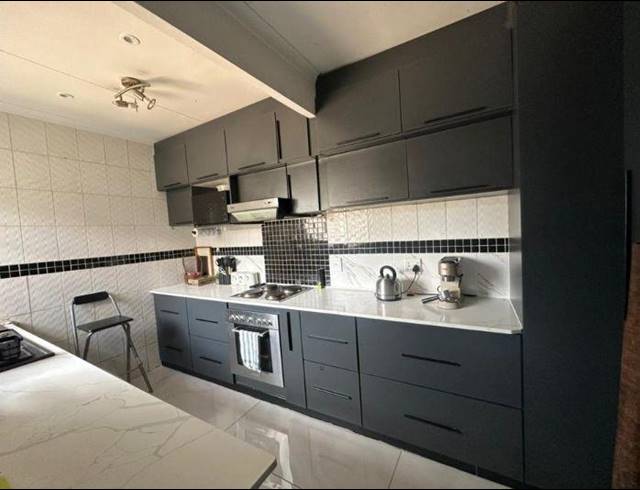 2 BEDROOM HOUSE FOR SALE IN KLOPPERPARK